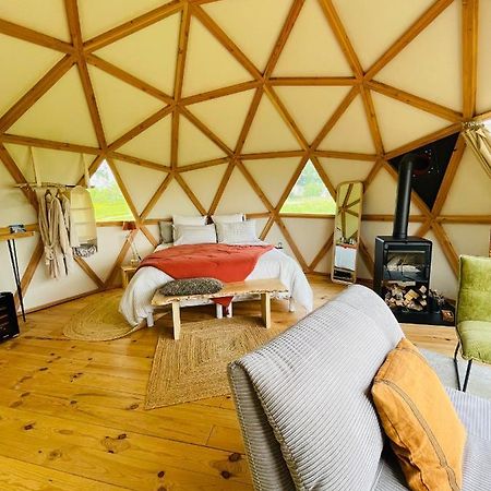 Dome Insolite Cedre Jacuzzi Et Petits Dejeuners Inclus Lagraulet-du-Gers Dış mekan fotoğraf