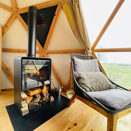 Dome Insolite Cedre Jacuzzi Et Petits Dejeuners Inclus Lagraulet-du-Gers Dış mekan fotoğraf