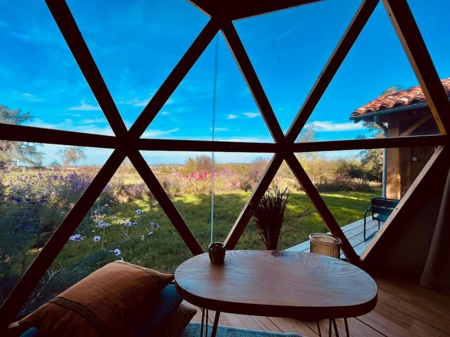 Dome Insolite Cedre Jacuzzi Et Petits Dejeuners Inclus Lagraulet-du-Gers Dış mekan fotoğraf