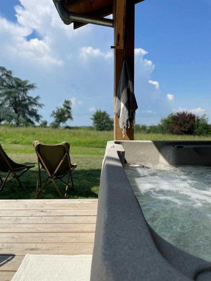 Dome Insolite Cedre Jacuzzi Et Petits Dejeuners Inclus Lagraulet-du-Gers Dış mekan fotoğraf